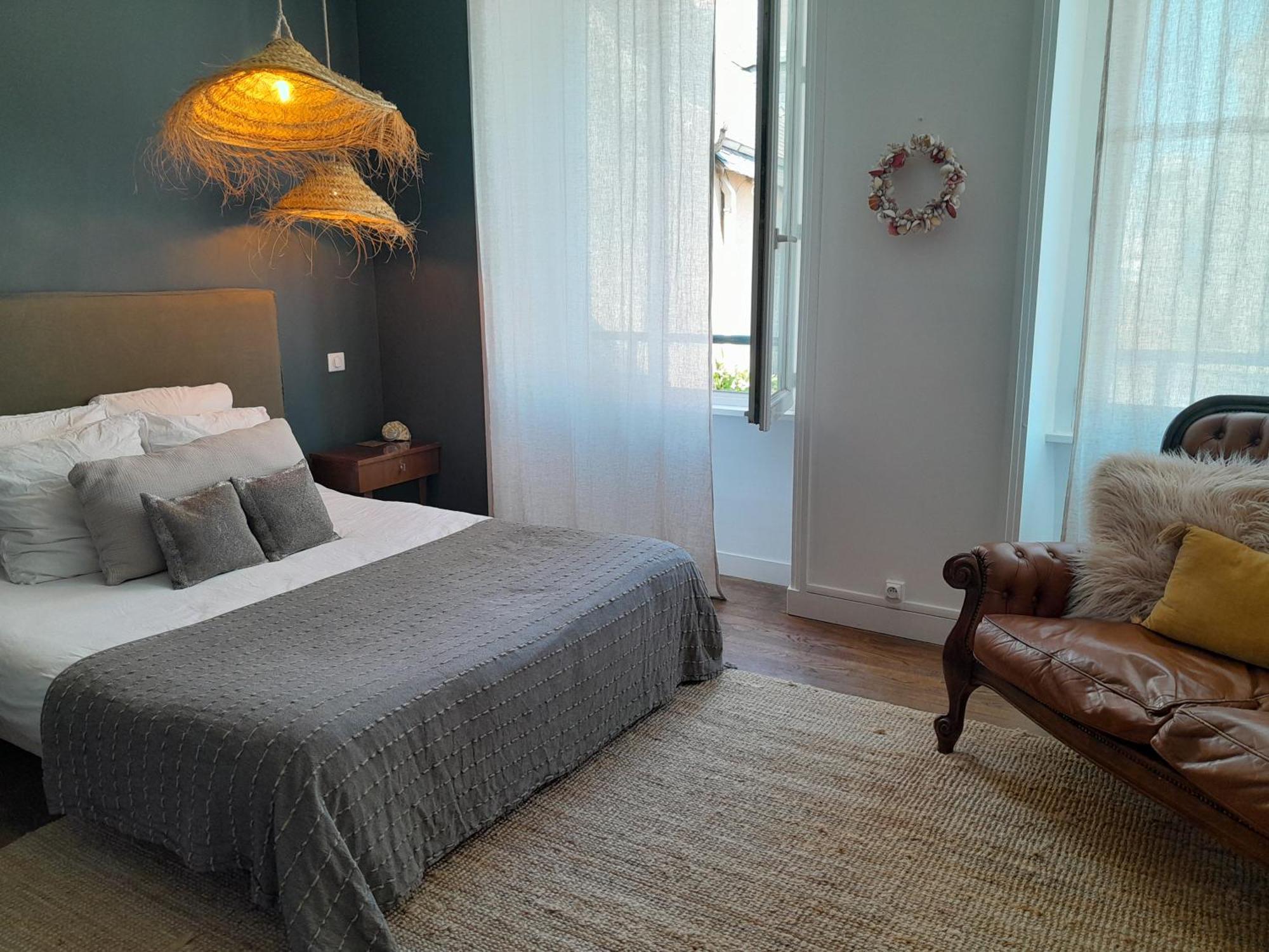 Peninsular House Holiday home